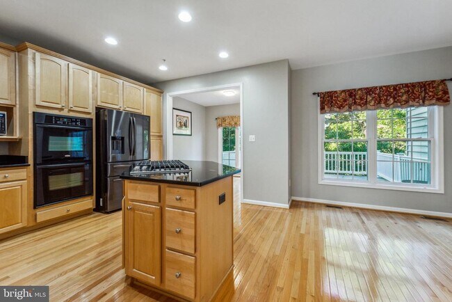 Foto del edificio - 4858 Lee Hollow Pl
