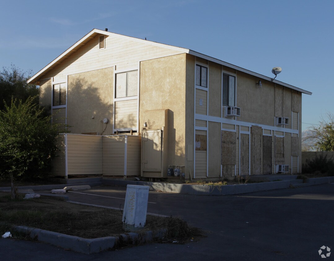 Foto del edificio - 8175 Philbin Ave