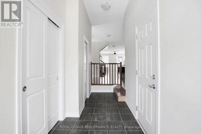 Photo du bâtiment - 1011 Kijik Cres