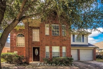 Building Photo - 19223 Twin Buttes Dr