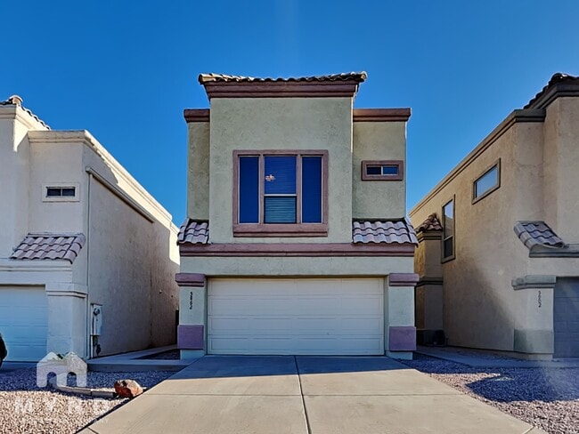 Building Photo - 5862 E Norwood St