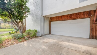 Building Photo - 3910 Austin St