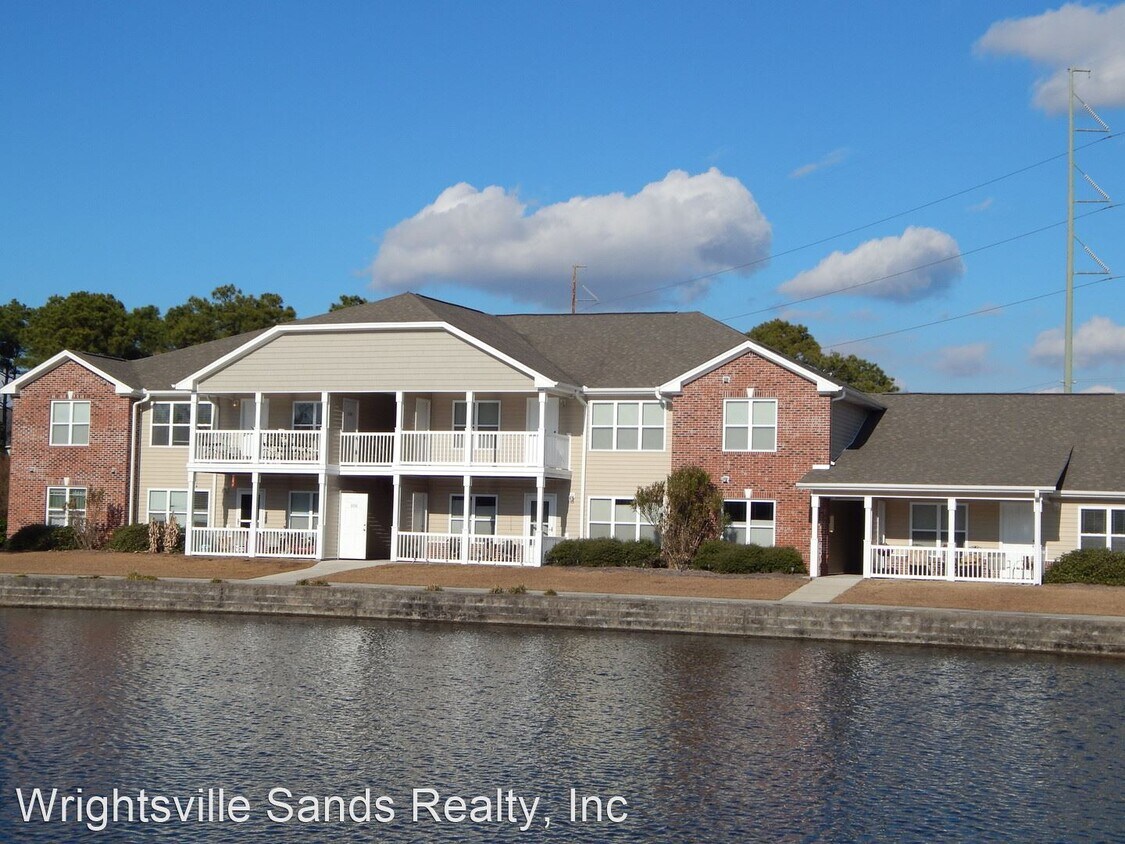 Primary Photo - 2 br, 2 bath House - 4405 Jay Bird #204