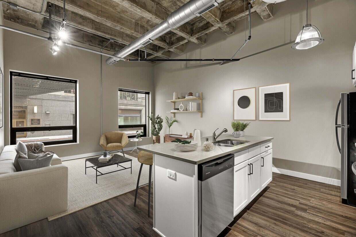 Kellogg Square 111 E Kellogg Blvd E St. Paul, MN