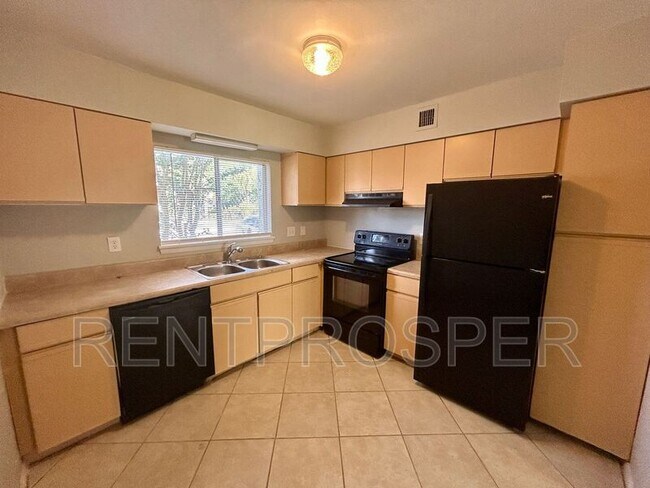 Building Photo - 4207 S Semoran Blvd