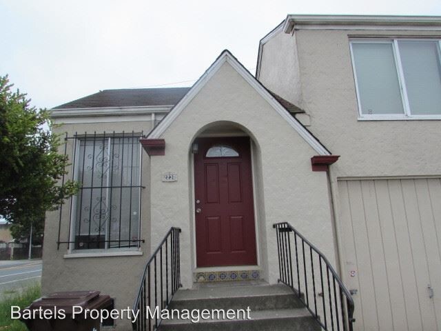 Primary Photo - 2218-2230 Ohio Ave