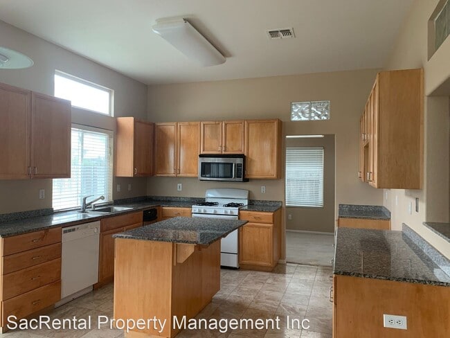 Building Photo - 4 br, 3 bath House - 9061 Pebble Spring Ct