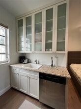 Building Photo - 439 15th St