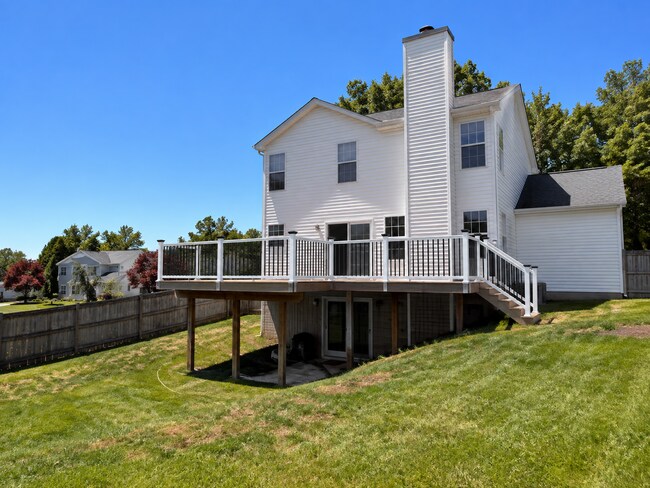 Foto del edificio - 6255 Longleaf Pine Rd