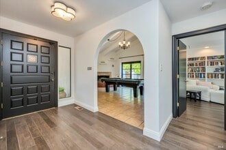 Building Photo - 1706 Michael Way
