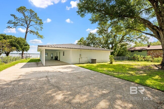 Foto del edificio - 35676 Boykin Blvd