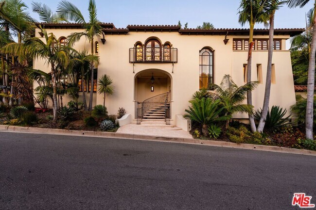 Foto del edificio - 746 Norway Ln