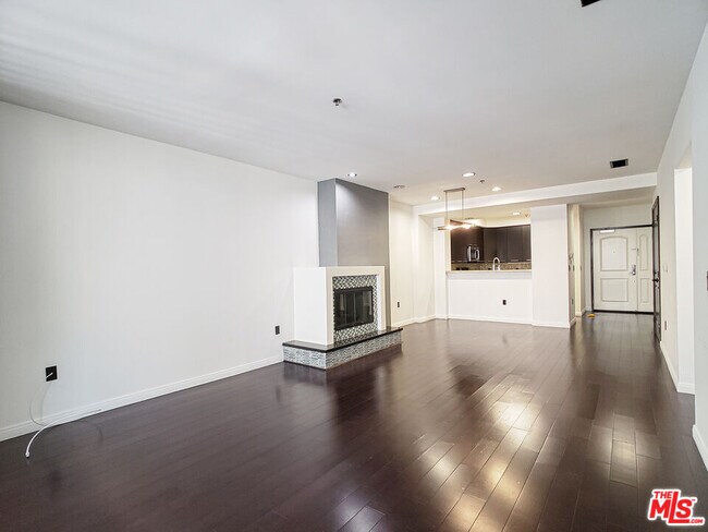 Foto del edificio - 520 S Kingsley Dr