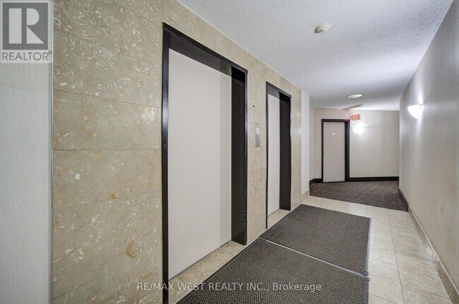 Building Photo - 3559 Eglinton Ave W