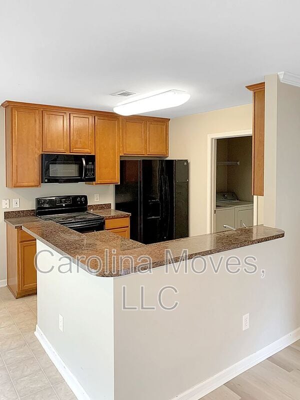 Building Photo - 129 Kingfisher Dr