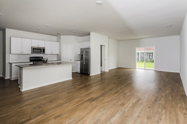 Foto del edificio - 143 S Reindeer Rd