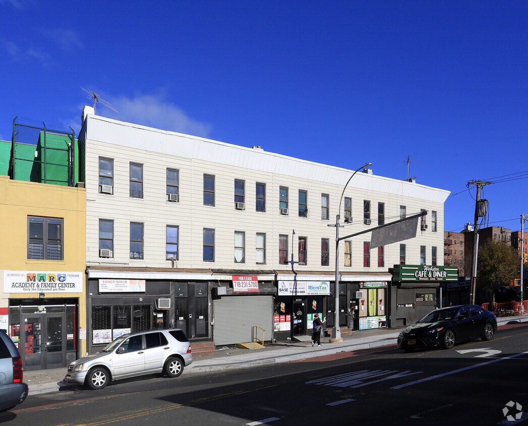 Building Photo - 2865-2873 Webster Ave