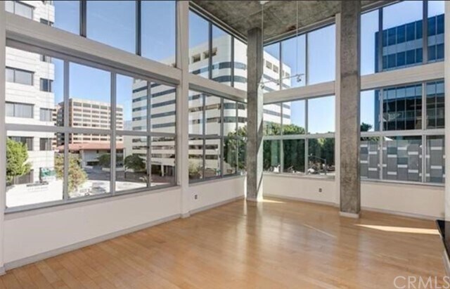 Foto del edificio - 840 E Green St