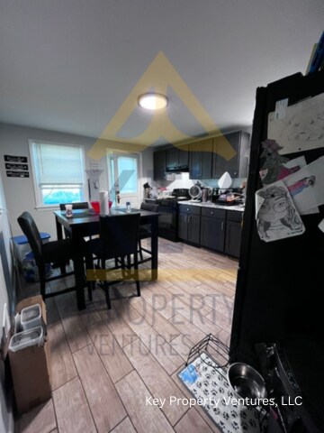 Foto del edificio - 400 Knickerbocker Ave
