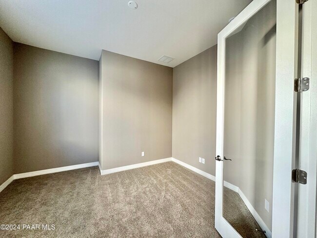 Foto del edificio - 6274 E Stafford St
