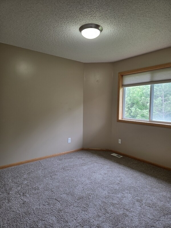 Foto del edificio - 6960 91st St NE