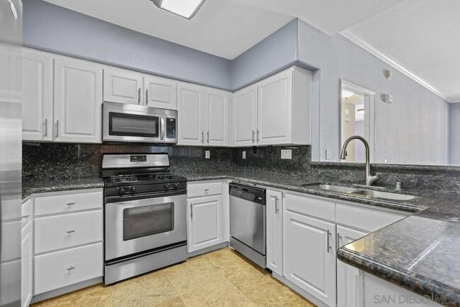 Foto del edificio - 12372 Carmel Country Rd