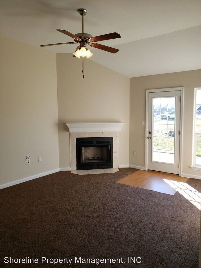 Building Photo - 3 br, 2 bath House - 2116 Irma Circle