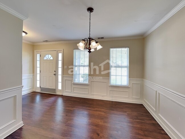 Building Photo - 7614 Henderson Park Rd