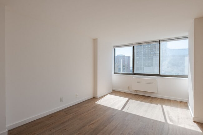 Wake up to inspiring views - Newport Rentals