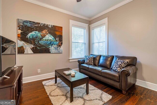 Foto del edificio - 877 Edgewood Ave NE