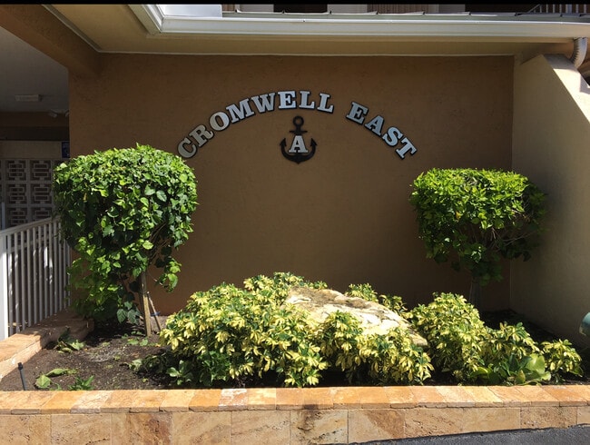 Building Photo - 1777 SE 15th St