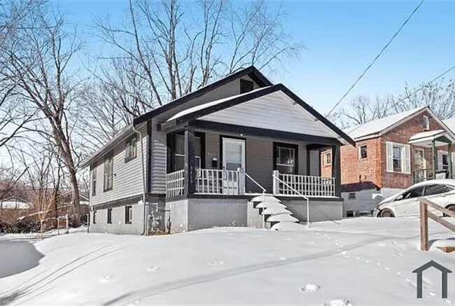 Foto del edificio - 5415 Hamilton Ave