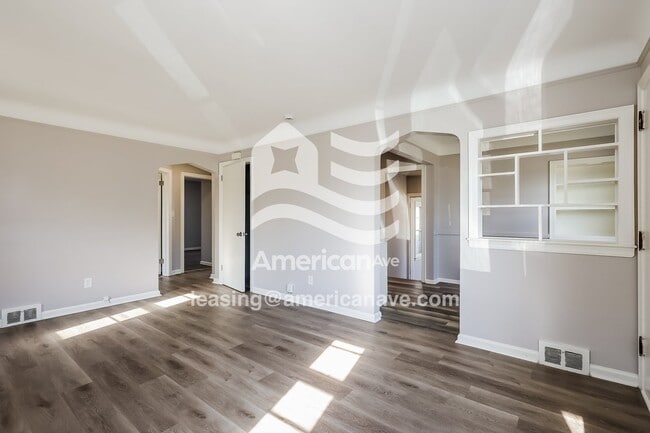 Building Photo - 23035 Donald Ave