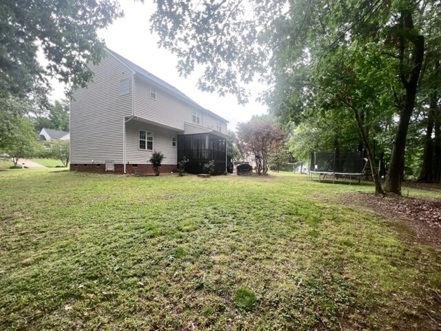 Foto del edificio - 720 Raymond Dr