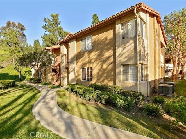 Building Photo - 5340 Silver Canyon Rd