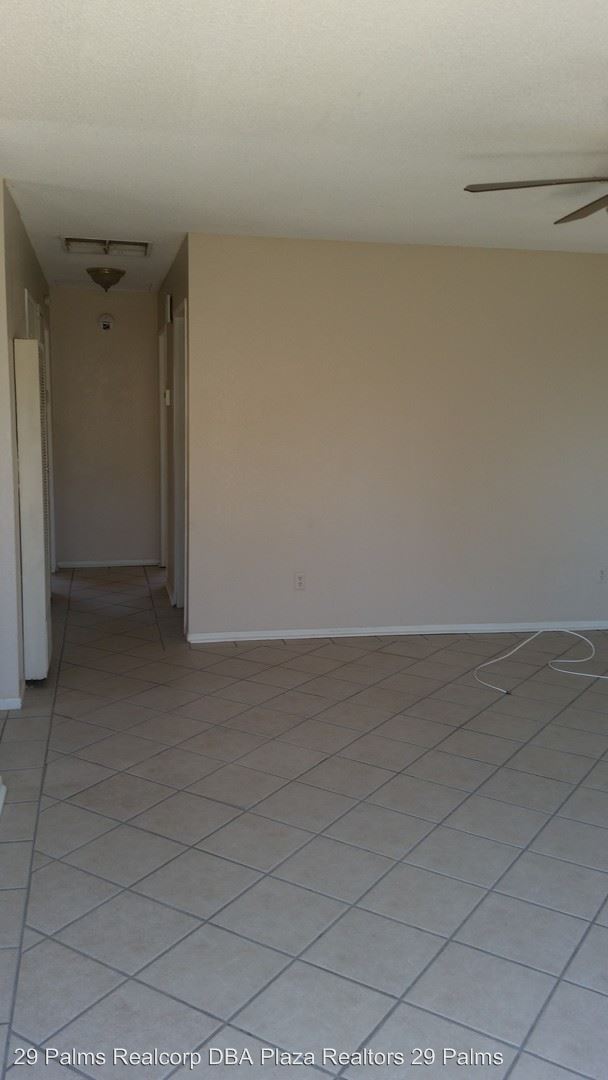 Building Photo - 6670 Oasis Ave