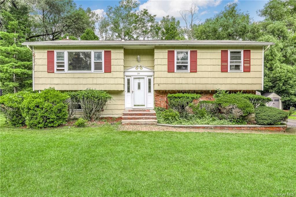 Primary Photo - 20 Riverglen Dr