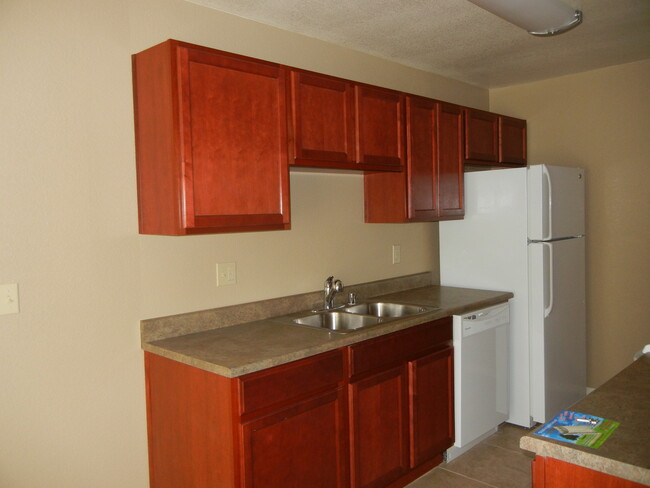 Foto del edificio - Beautiful remodeled 1 bedroom 1 bath apart...