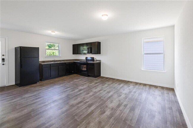 Building Photo - 3217 Mount Horum Way