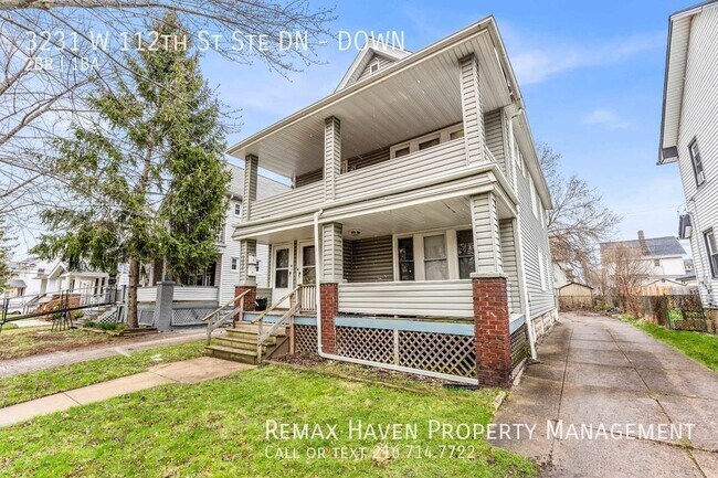 Foto del edificio - 3231 W 112TH DN, Cleveland- Spacious 2 bed...