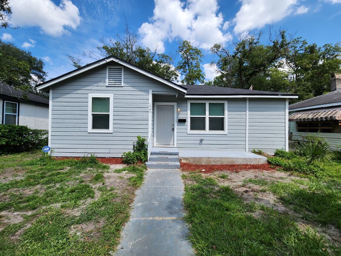 Primary Photo - BE THE FIRST TO LIVE IN THIS TOTALLY RENOV...