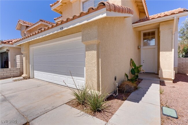 Building Photo - 313 Tuscany Ct