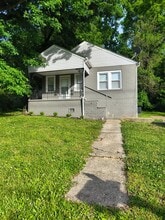 Building Photo - 3622 Lilac Ave