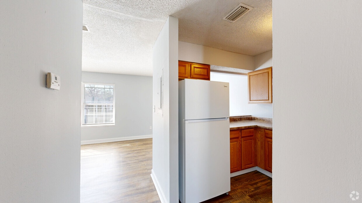 Photo - Sabal Palms Apartments