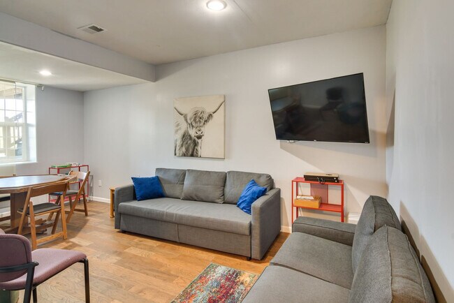 Foto del edificio - 11770 Leavenworth Dr