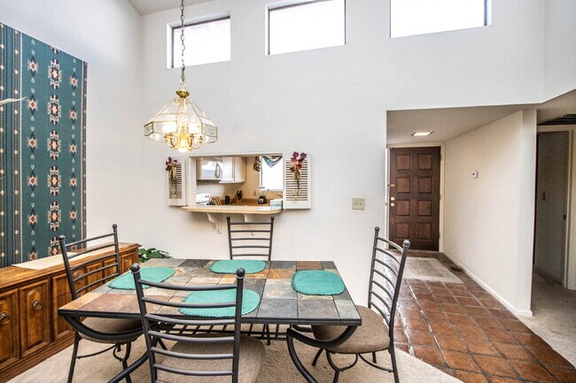 Foto del edificio - Beautiful Furnished patio home in Old Town Scottsdale, 2BR