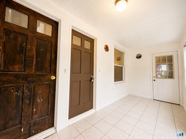 Foto del edificio - 3 Spring Hill Ave