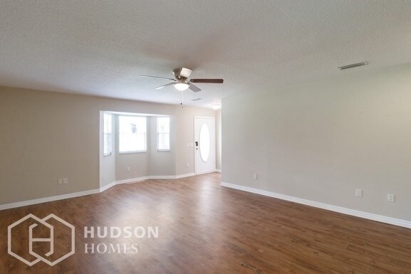 Foto del edificio - 48206 Meridian Trail