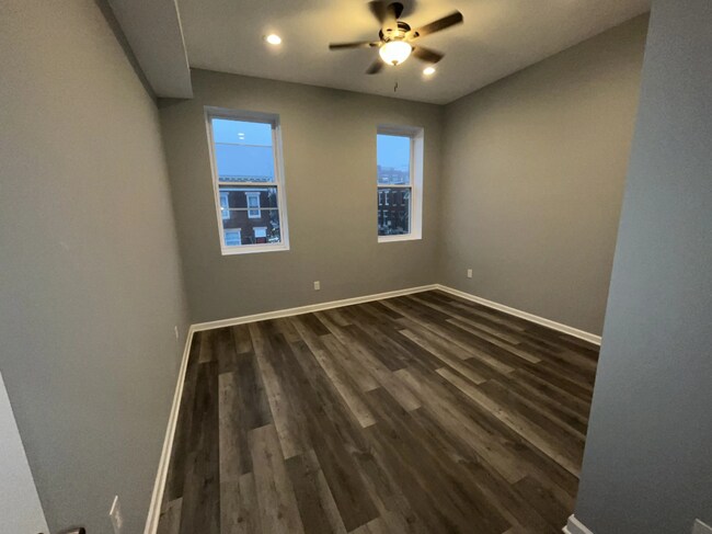 Foto del edificio - 800 N Luzerne Ave