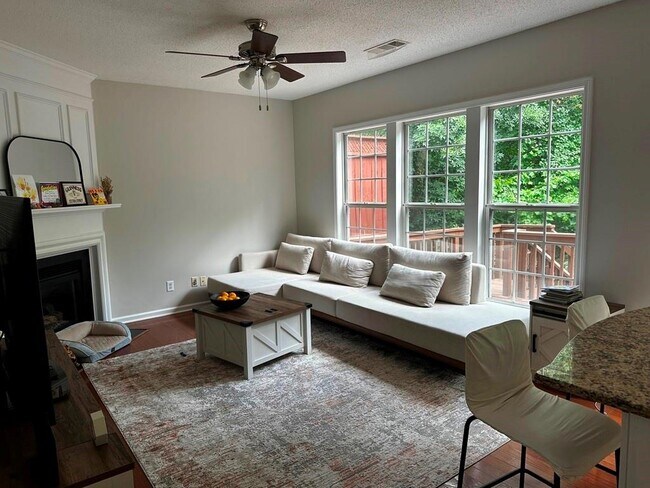 Building Photo - 6103 Falling Water Ct